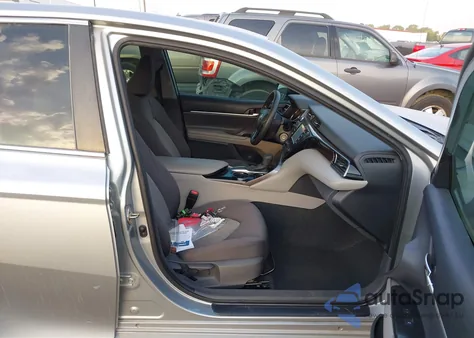 2020 Toyota Camry Le from USA, damaged, VIN 4T1C11AK2LU354305